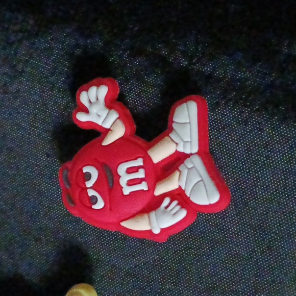 M & M's Croc Accessory - Picture 4 of 5